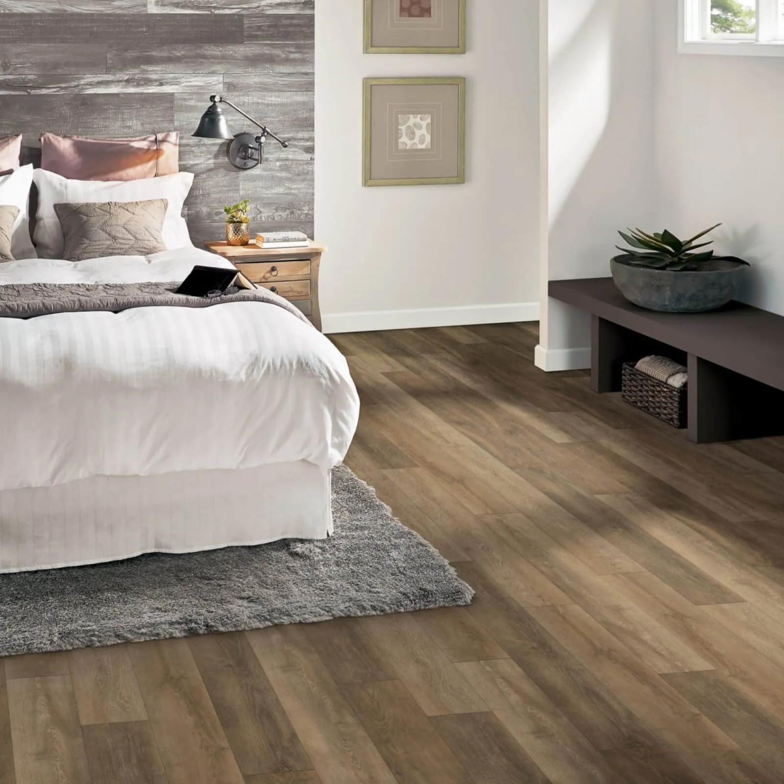 Bedroom Vinyl Flooring | Kemper Flooring
